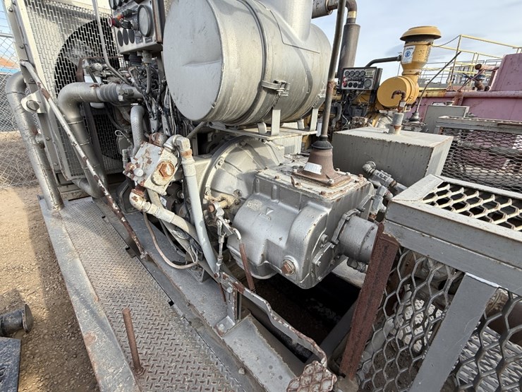 caterpillar-c9-image-7