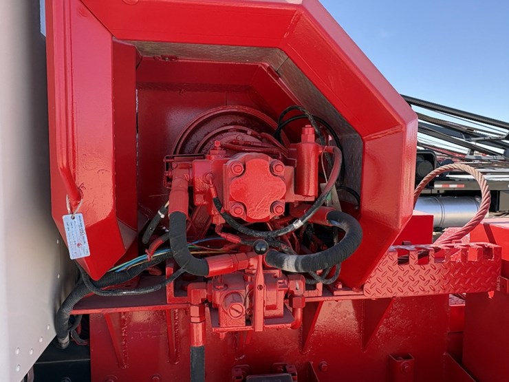 2013-kenworth-t800-image-6