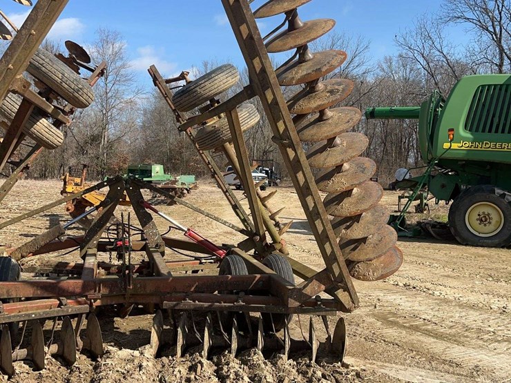 international-490-image-7