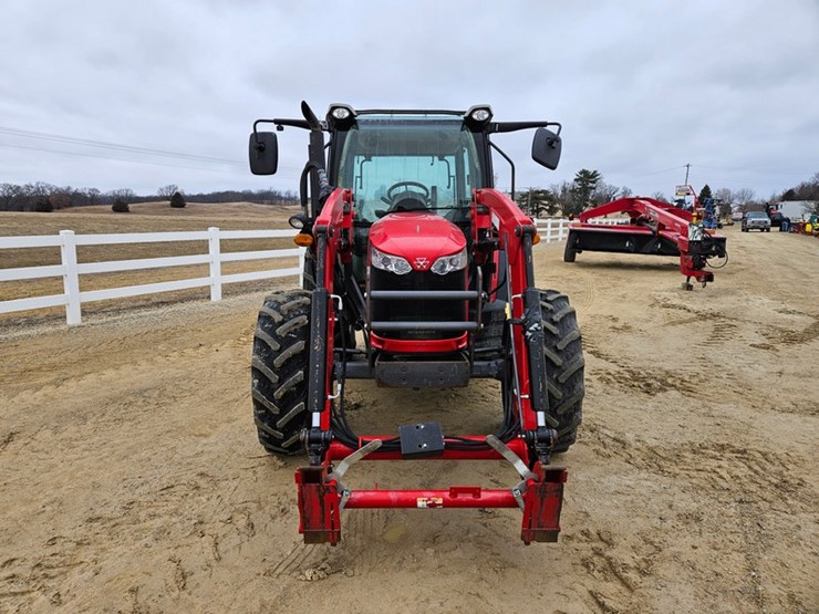 massey-ferguson-4707-image-8