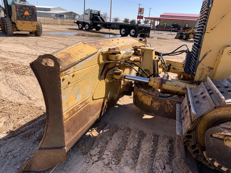 2006-deere-750j-lgp-image-4