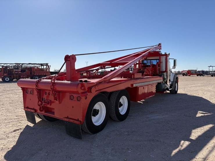 2013-mack-granite-t/a-daycab-pole-truck-image-4