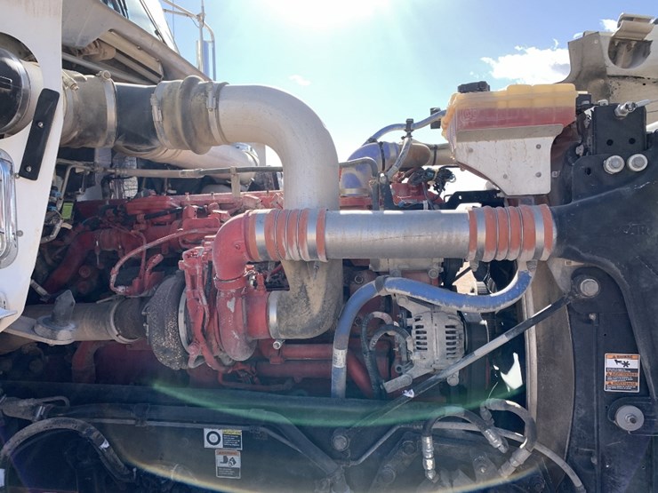 2015-kenworth-t800-image-9