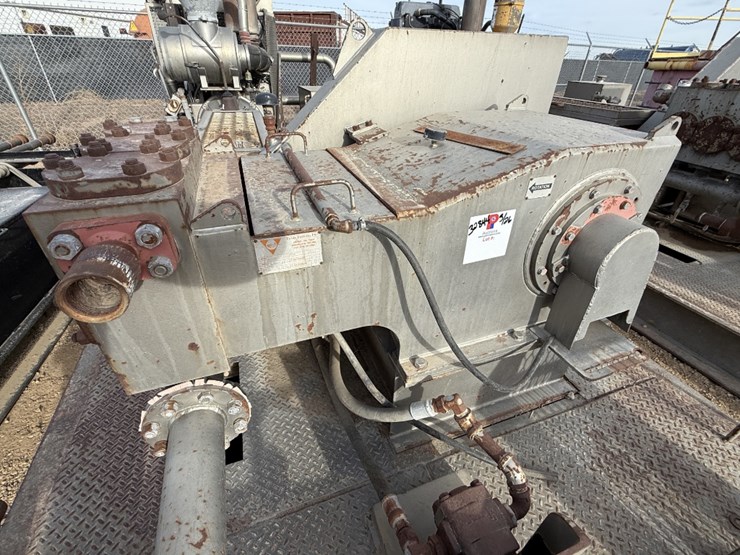 caterpillar-c9-image-10