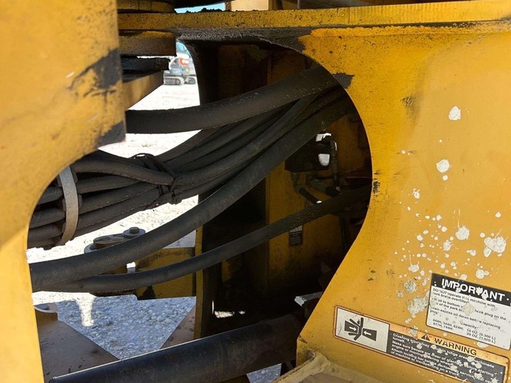 2002-deere-544h-image-35