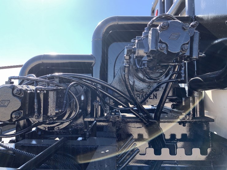 2014-kenworth-t800-image-12