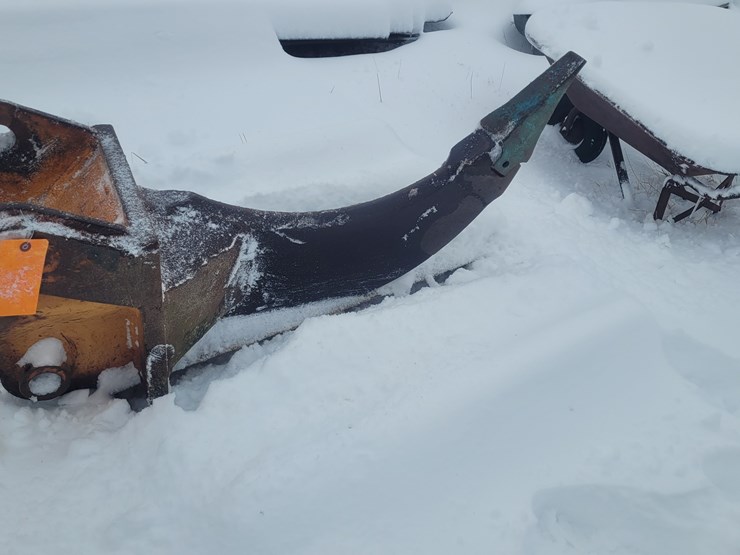 #13101-•-excavator-ripper-shank-image-1