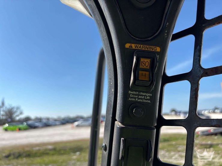 2017-bobcat-t550-image-22