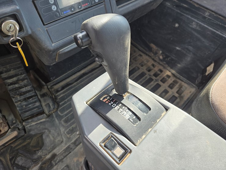 komatsu-hm400-2-image-60