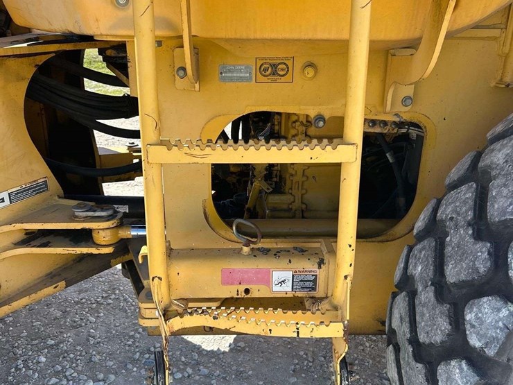 2002-deere-544h-image-31