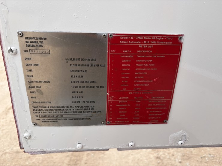 2012-rig-works-mustang-550-image-11