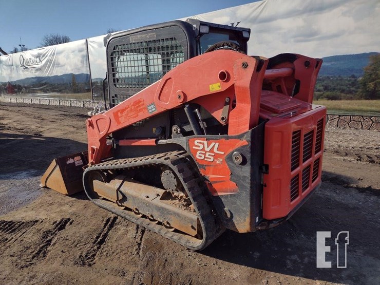 kubota-svl65-2-image-41