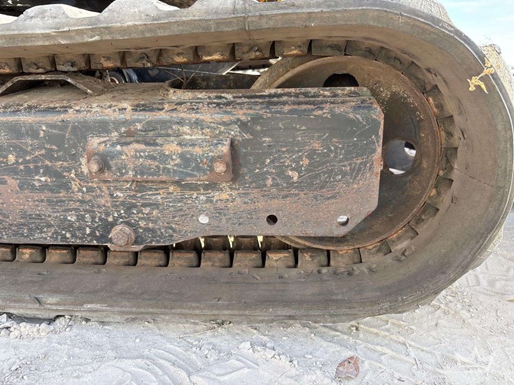 caterpillar-302.5c-image-37