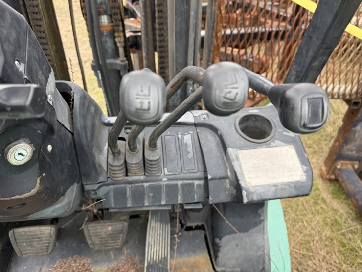 mitsubishi-fg25n-image-7