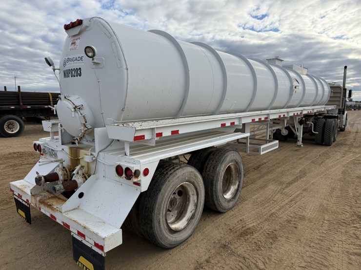 2014-overland-tank-inc-5,460-gal.-2-comp.-t/a-water-transport-trailer-image-3