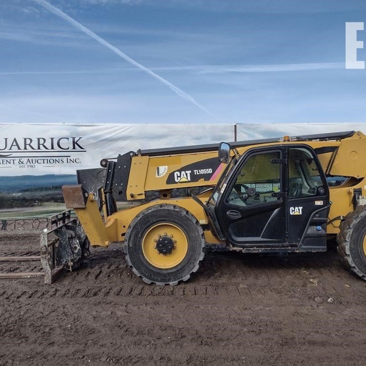 2019 CATERPILLAR TL1055D