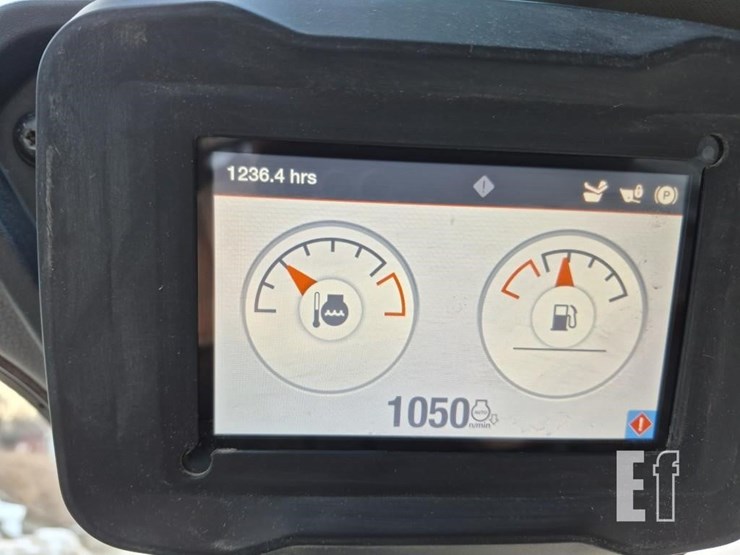 2020-bobcat-t76-image-18