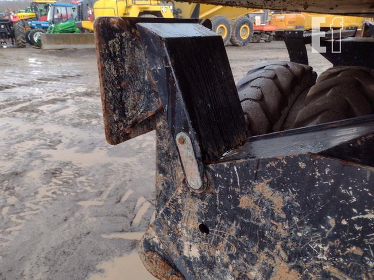 caterpillar-m322f-image-29