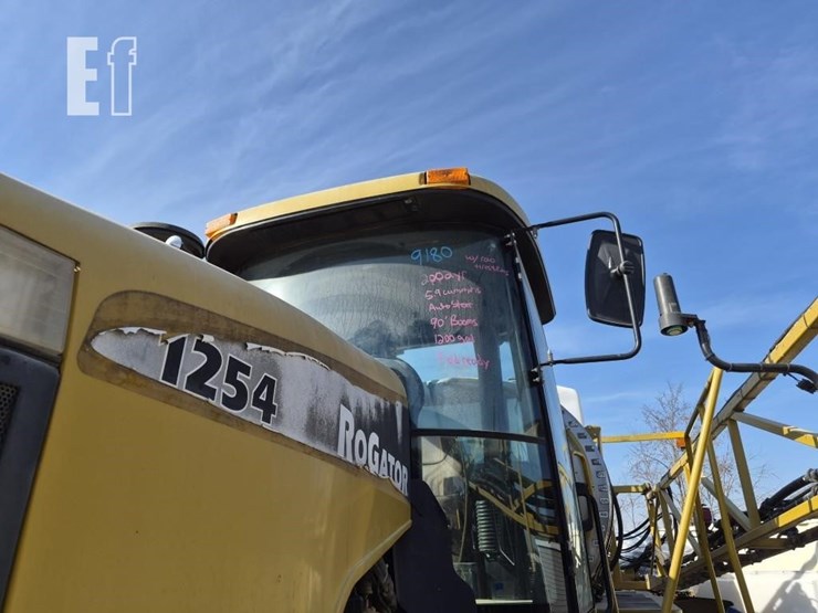 ag-chem-rogator-1254-image-16