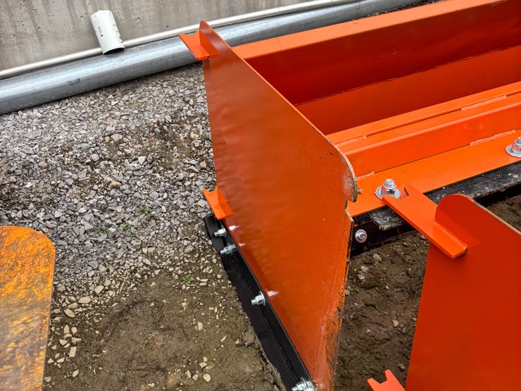 #1061-•-8-ft-qt-pusher-pull-back-image-5