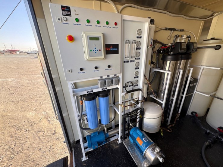 2019-custom-built-8x10-image-7