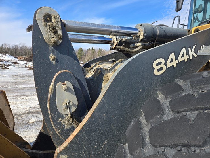 deere-844k-image-23