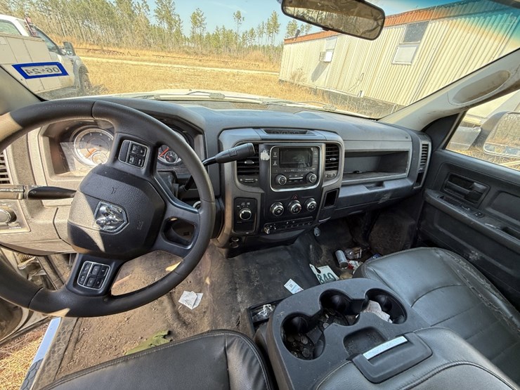 2018-ram-3500-hd-image-18