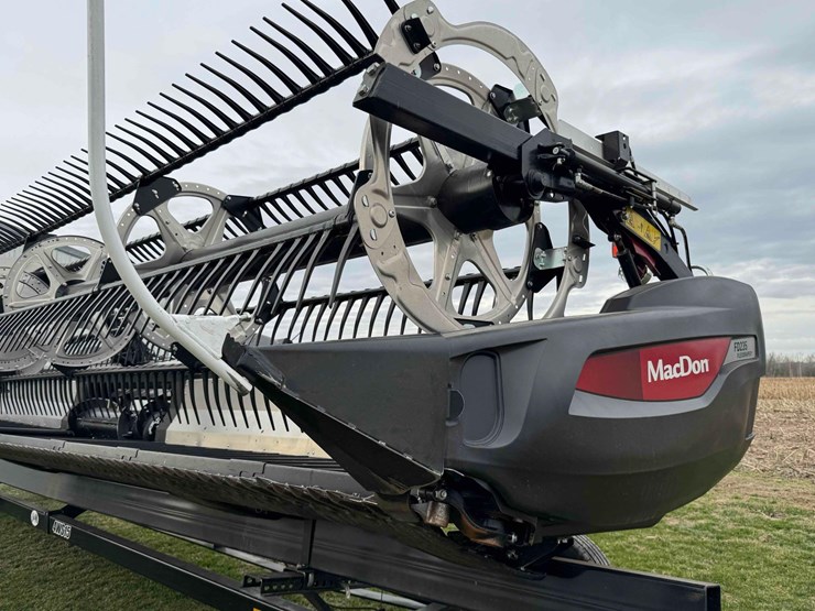 2022-mac-don-fd235-image-36