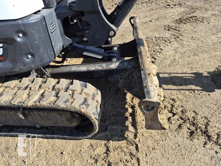 bobcat-e35r2-image-14