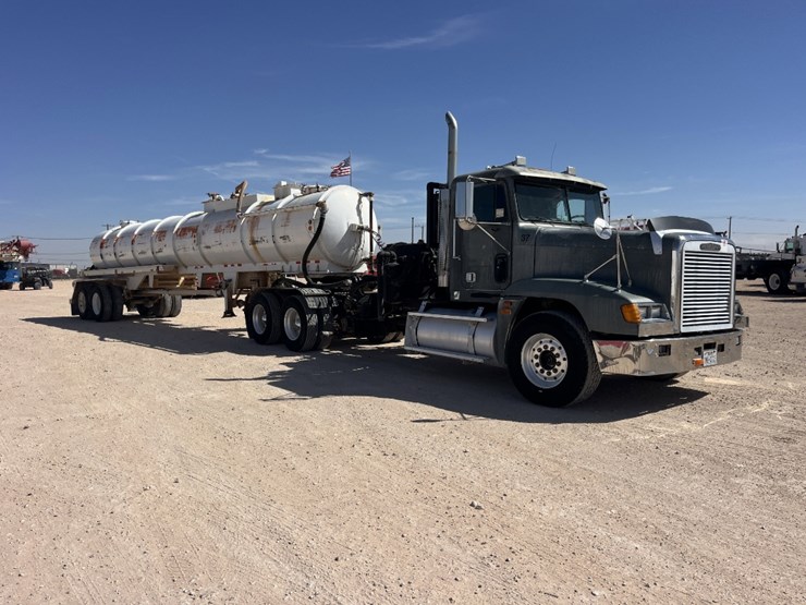 1996-freightliner-t/a-daycab-kill-truck-&-2008-overland-t/a-kill-trailer-image-2