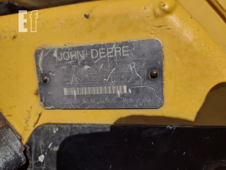 2000-deere-270-image-5