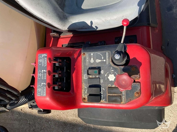 2008-toro-multi-pro-1200-image-16