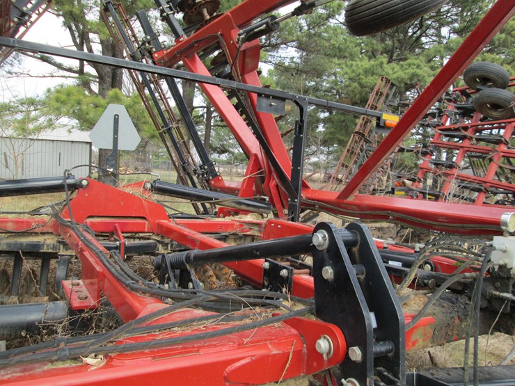 2015-case-ih-2015-image-37