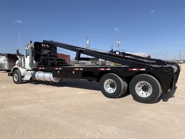 2015-kenworth-t800-image-3