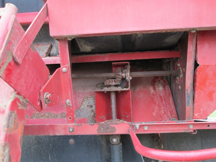 case-ih-2388-image-15