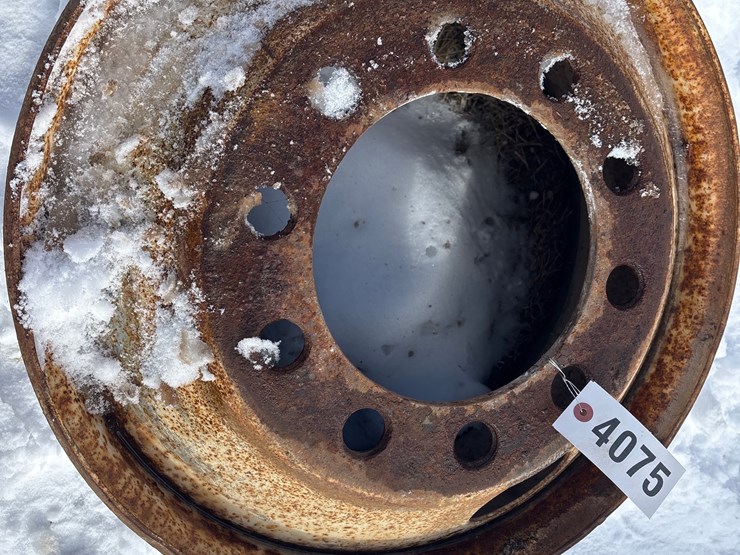 #4075-•-10-bolt-rim-image-1