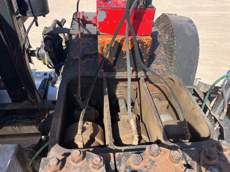 1996-freightliner-t/a-daycab-kill-truck-&-2008-overland-t/a-kill-trailer-image-12