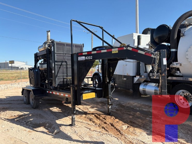 2022-coastal-t/a-gooseneck-640-hp-water-transfer-pump-trailer-image-1