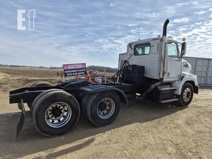 1994-western-star-semi-tractor-9209-image-4