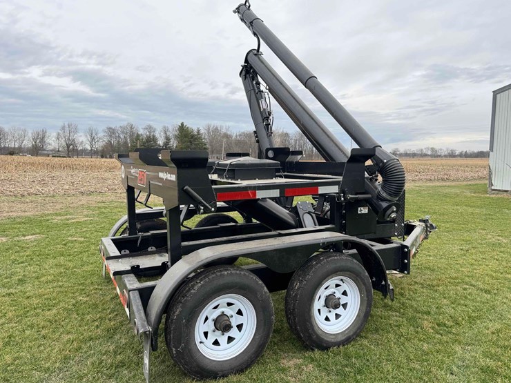 2023-j-&-m-251st-speedtender-image-19