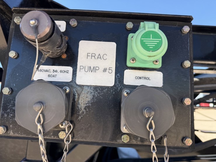 2020-nov-rolligon-big-bore-frac-15k-wp-4-axle-manifold-trailer-image-21