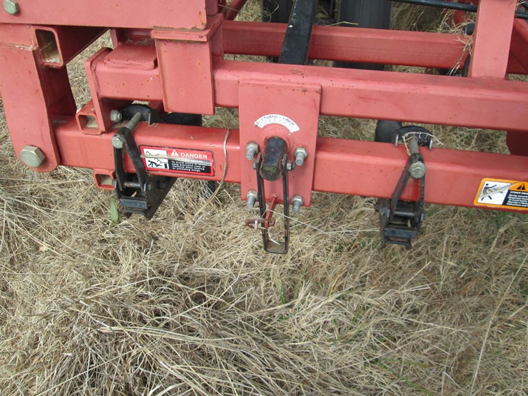 case-ih-200-image-29
