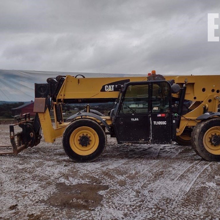 2015 CATERPILLAR TL1055C