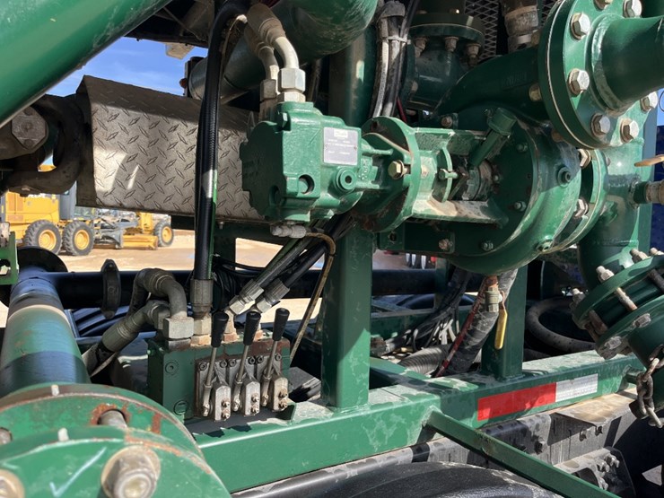 2008-kenworth-t800-image-15