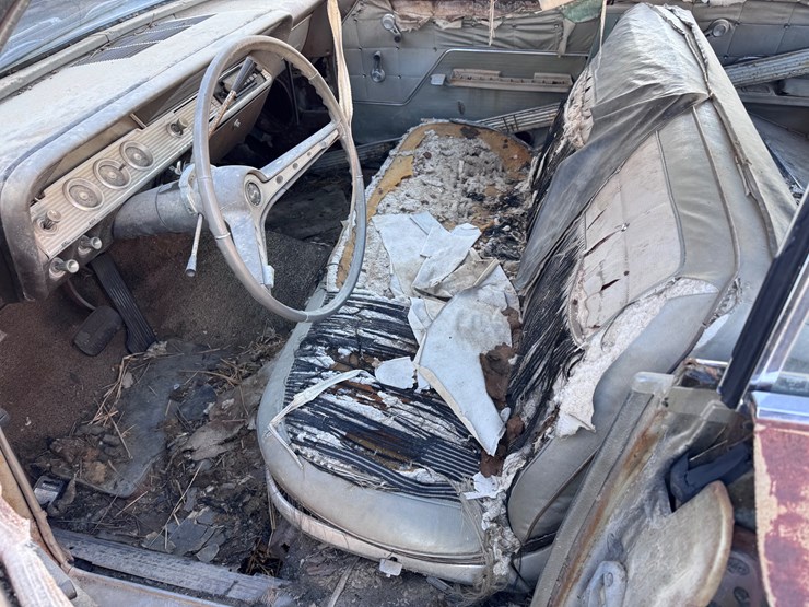 #1033-•-1963-impala-image-12