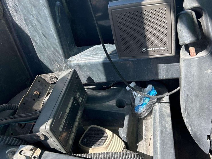 2002-deere-544h-image-49