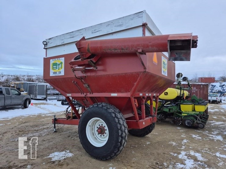 bradford-528-image-5