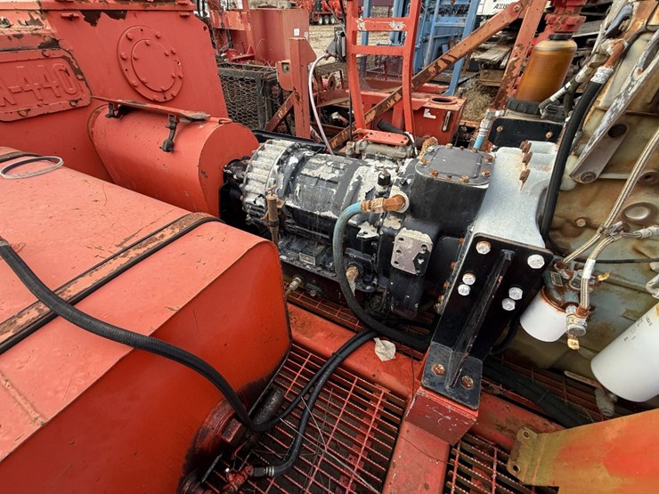 ellis-williams-w440-image-11