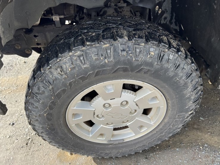 2008-chevrolet-colorado-lt-image-16