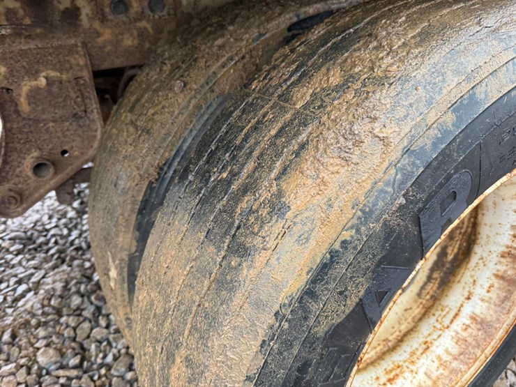 1993-trailmobile-van-image-32